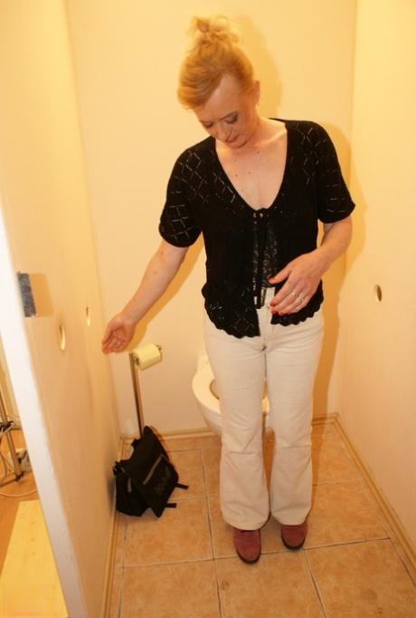 Mature granny Leyla sucks dick and gets fucked by a gloryhole cock